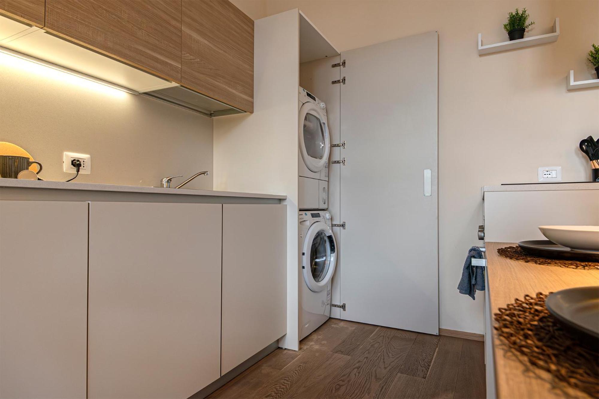 Appartement Ideal Rent - Lucini 19 *
